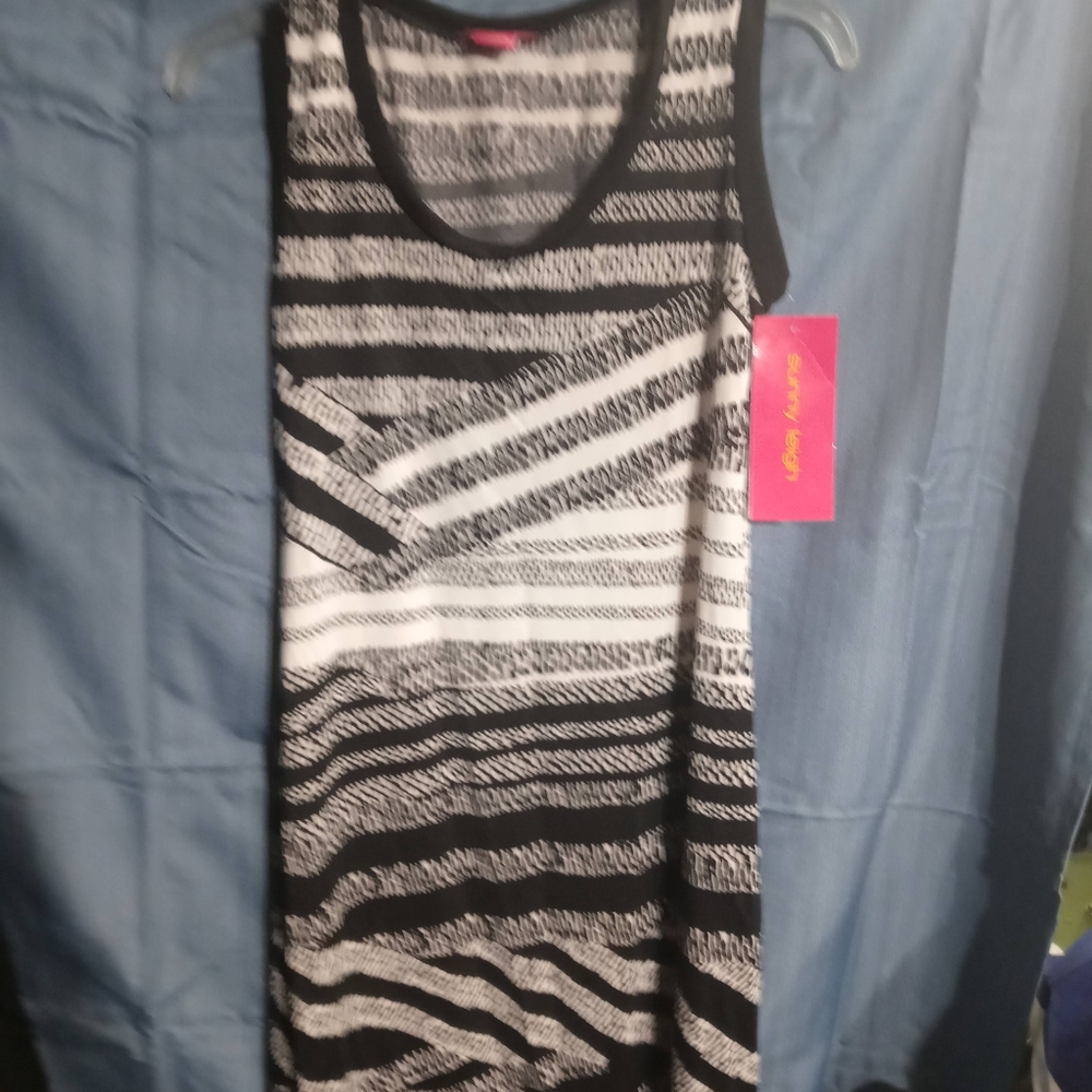 Nwt sunny Leigh tank dress